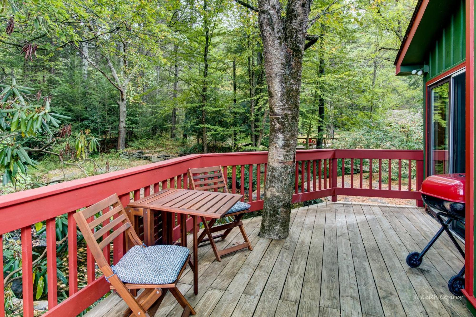 Magnolia Streamside Resort Canadensis Δωμάτιο φωτογραφία